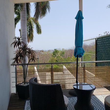 Puntagaviota Apartment Санта Крус Уатулко Екстериор снимка